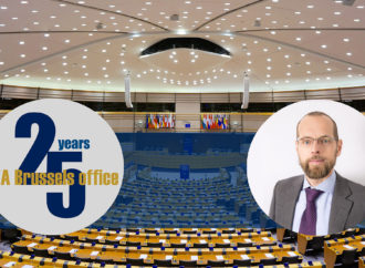 INTERVIEW | Arie de Pater on 25 years EEA Brussels Office
