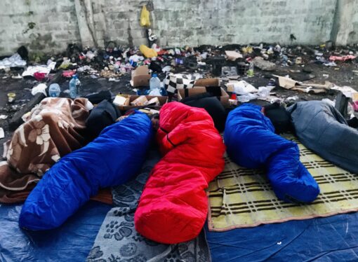 Winter and the inability to come to an agreement are directly endangering thousands of refugees in Bosnia and Herzegovina